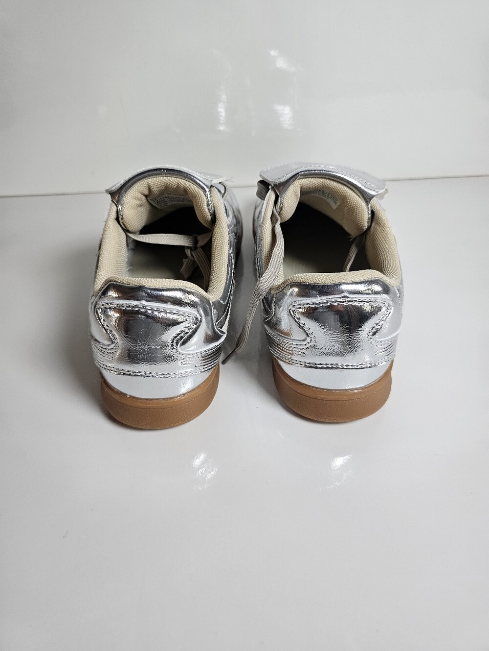 Steve Madden Madrid Metallic Silver Sneakers Women's Size 9.5 New Without Box - Picture 4 of 9